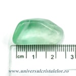 Fluorina verde piatra rulata