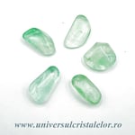 Fluorina verde piatra rulata