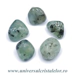 Prehnit piatra rulata