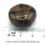 Chiastolit piatra rulata