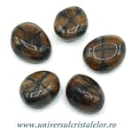 Chiastolit piatra rulata