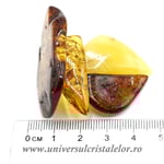 Figurina chihlimbar corabie