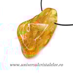 Pandantiv chihlimbar inima