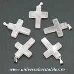 Pandantiv cuart roz cruciulita