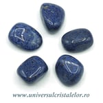 Dumortierit piatra rulata