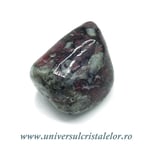 Eudialit piatra rulata