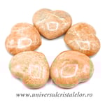 Feldspat slefuit inima