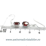 Cercei granat oval fatetat