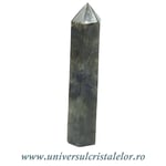Labradorit varf cu baza