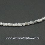 Colier piatra lunii alba cub fatetat - 2,5mm