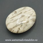 Piatra lunii alba polisata