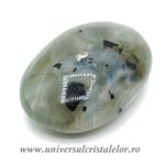 Piatra lunii verde polisata