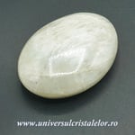 Piatra lunii verde polisata