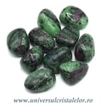 Rubin in zoisit piatra rulata