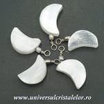 Pandantiv selenit semiluna