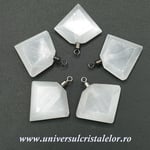 Pandantiv selenit romb