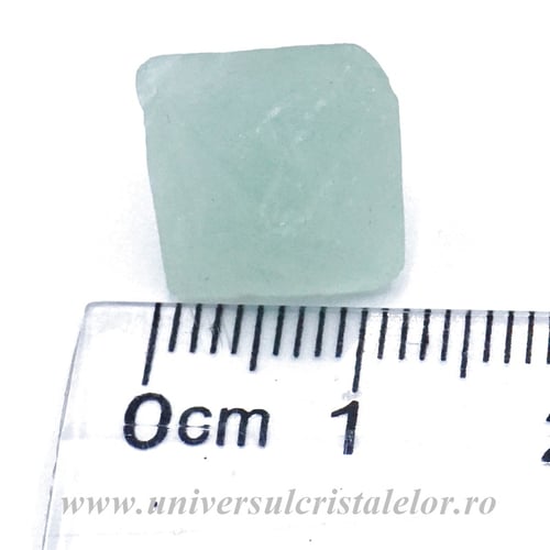 Octaedru fluorina verde