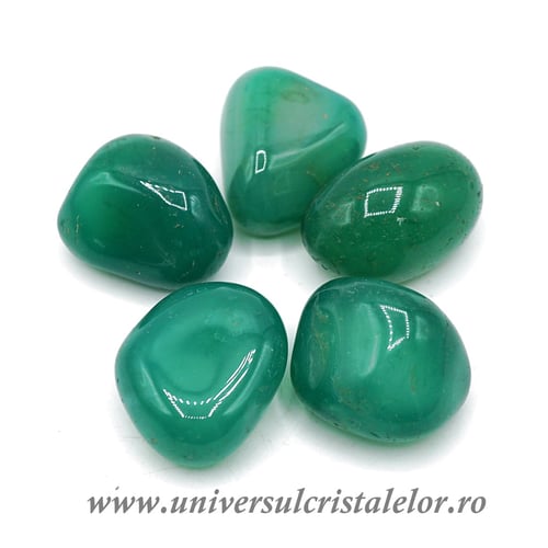 Agat verde piatra rulata