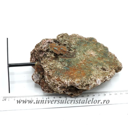 Ametist roz pe suport de metal mineral unicat m10