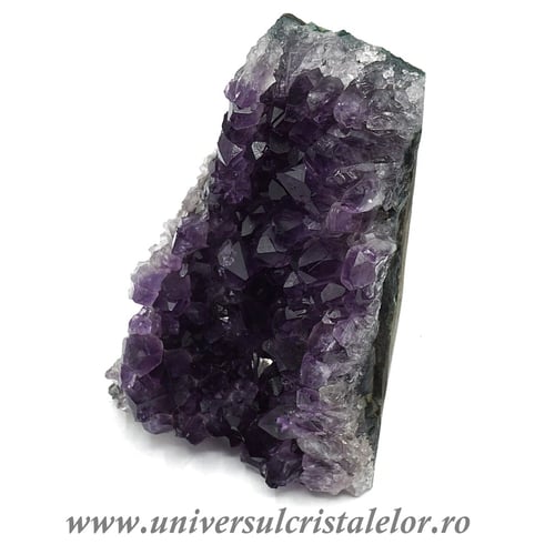 Ametist cu baza mineral unicat m02