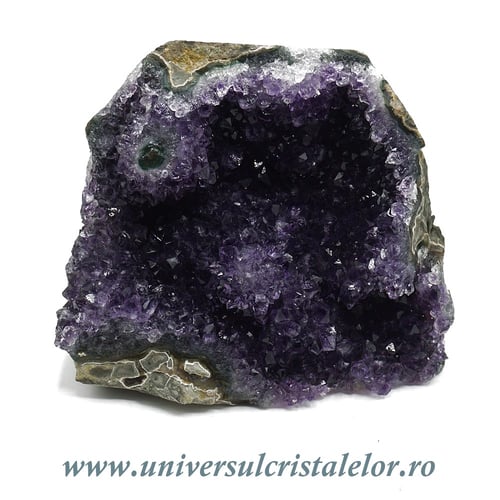 Ametist cu baza mineral unicat m55