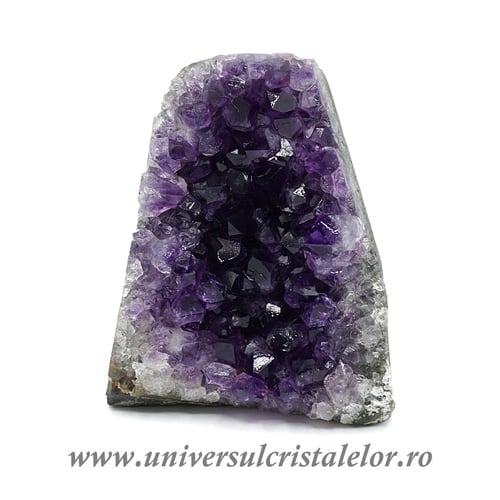 Ametist cu baza mineral unicat m49