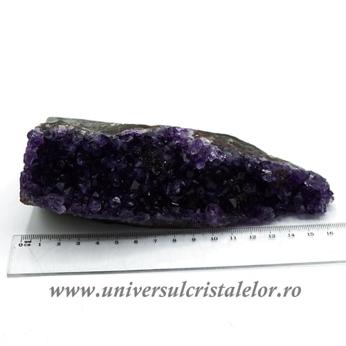 Ametist cu baza mineral unicat m04