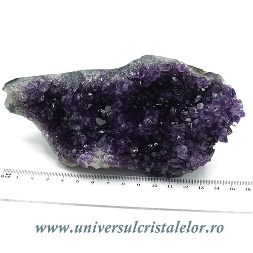 Ametist cu baza mineral unicat m25