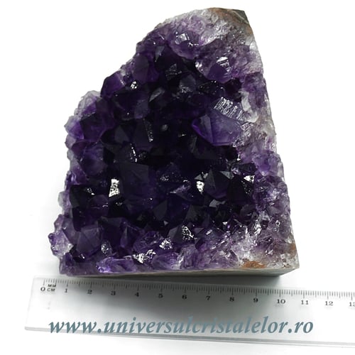 Ametist cu baza mineral unicat m45