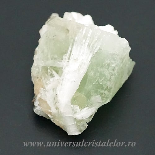 Apofilit verde unicat m03