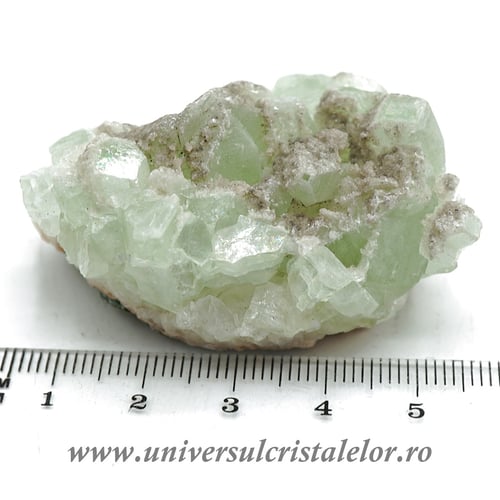 Apofilit verde unicat m01