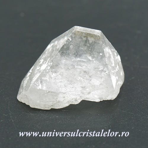 Piramida apofilit unicat m07