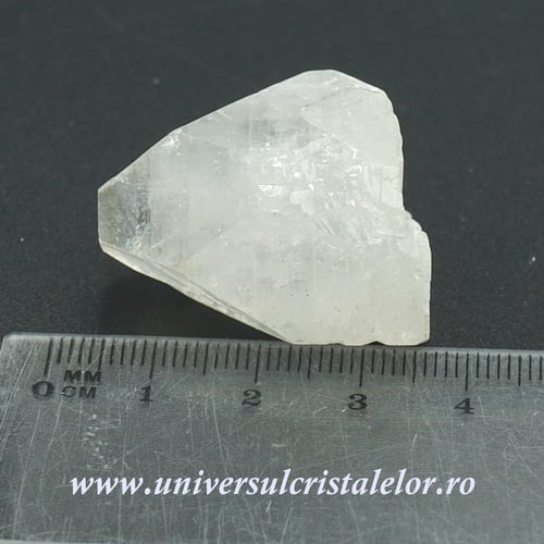 Piramida apofilit unicat m02