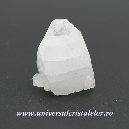 Piramida apofilit unicat m02