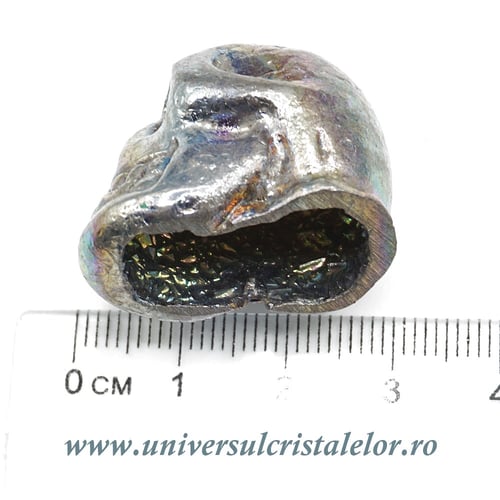 Figurina bismut craniu