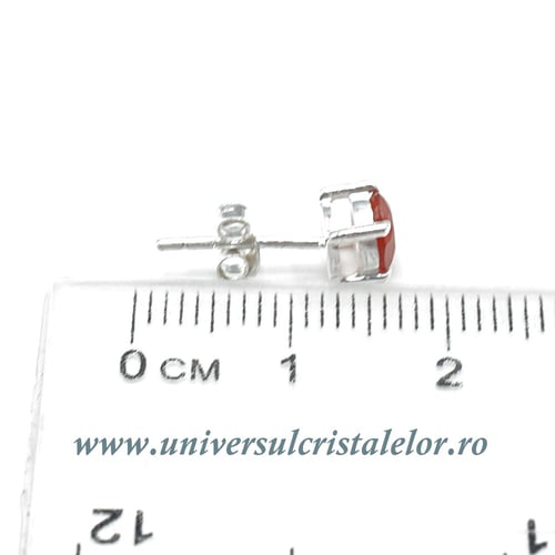 Cercei carneol rotund fatetat tip surub (studs)