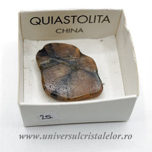 Chiastolit felie m01