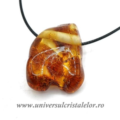 Pandantiv chihlimbar