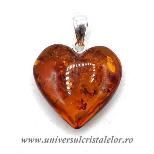 Pandantiv chihlimbar inima