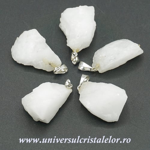 Pandantiv cuart alb laptos