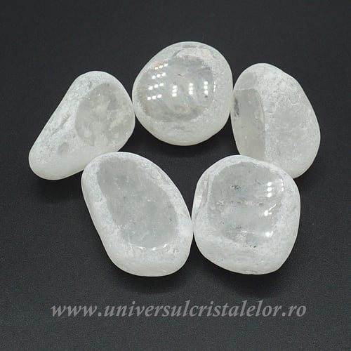 Cristal de stanca piatra clarvazatorului