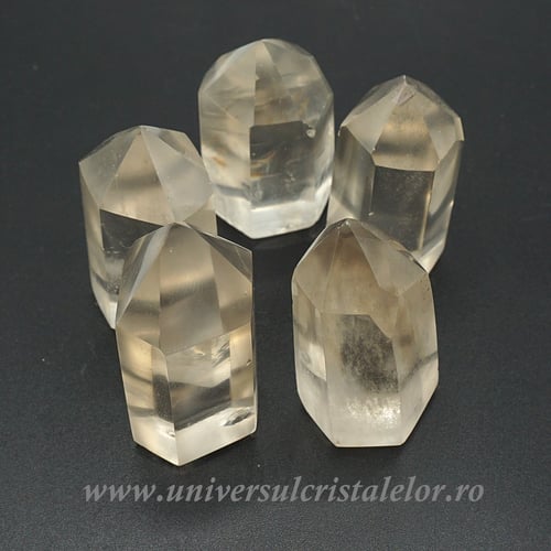 Cristal de stanca varf cu baza slefuit