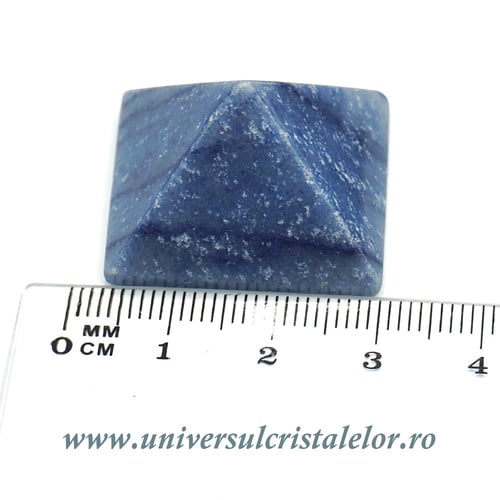 Piramida cuart albastru