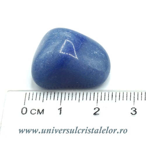 Cuart albastru piatra rulata