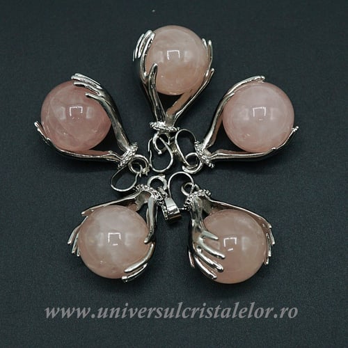 Pandantiv cuart roz sfera m1