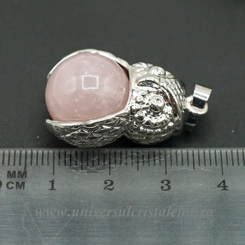 Pandantiv cuart roz sfera m2