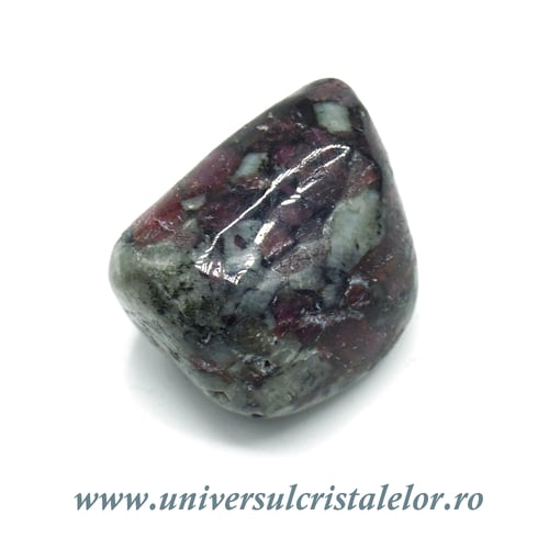 Eudialit piatra rulata