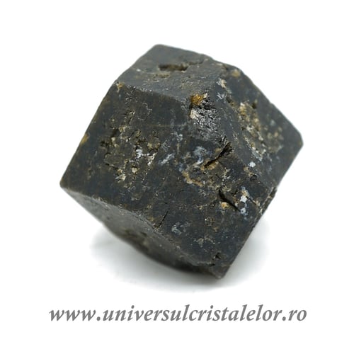 Granat Negru ( Almandin ) m2