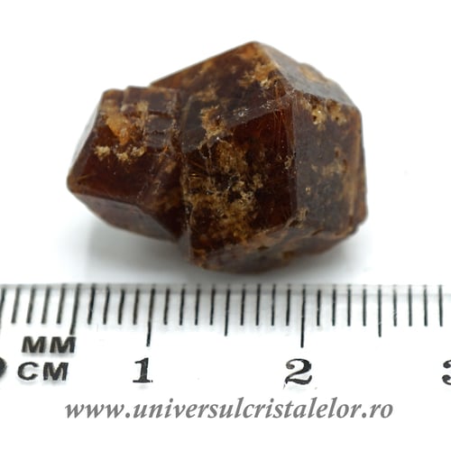 Granat ( Almandin-Spesartin ) m3