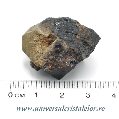 Granat negru ( melanit )